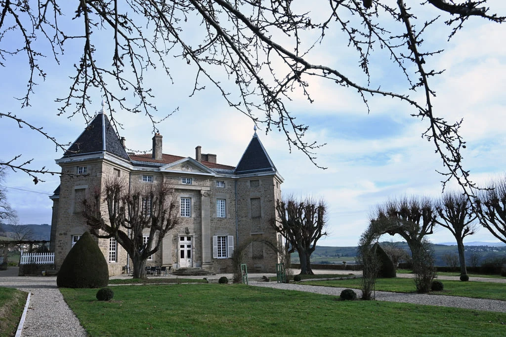 allée chateau château lachal valfleury photo jérôme abou