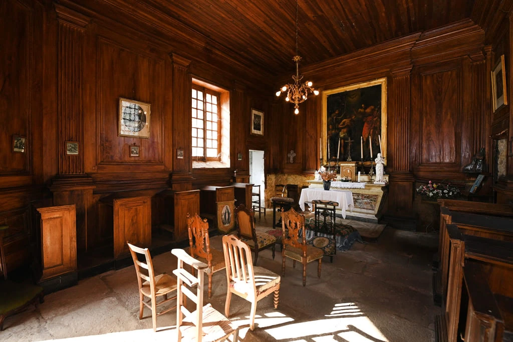 Chapelle château lachal valfleury photo jérôme abou